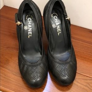 Chanel black pumps